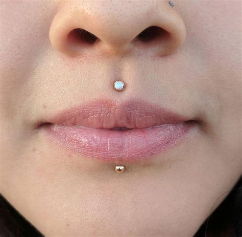 Piercing Labret
